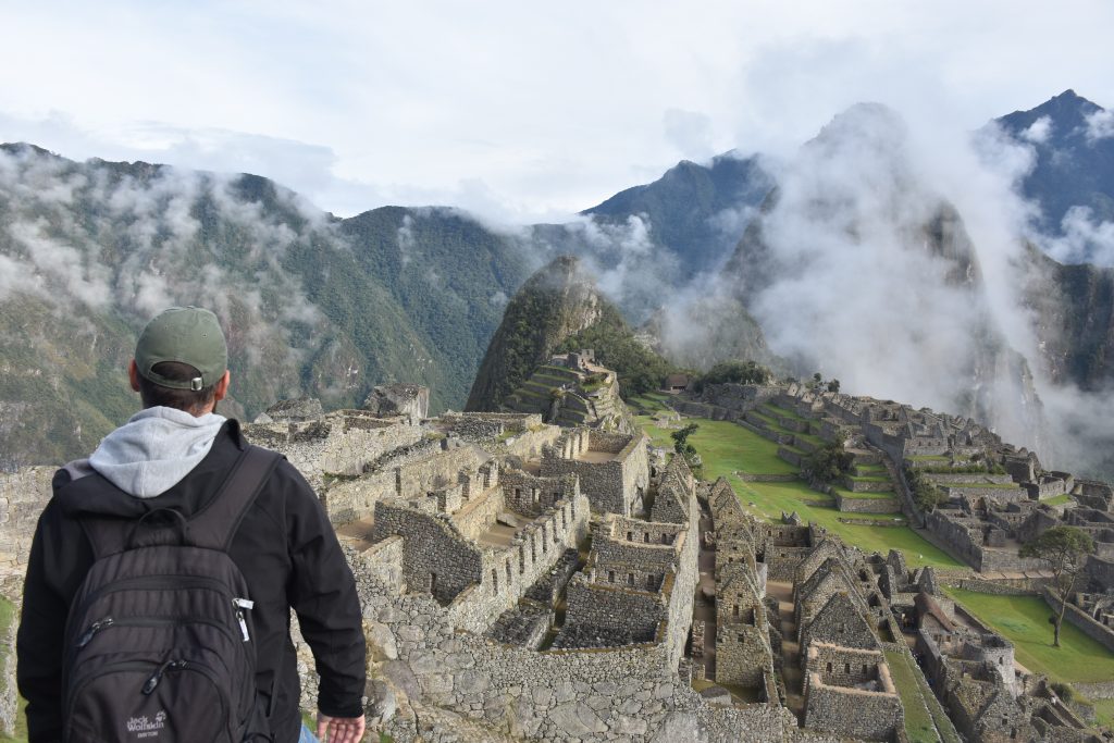 Markus blickt auf Machu Picchu